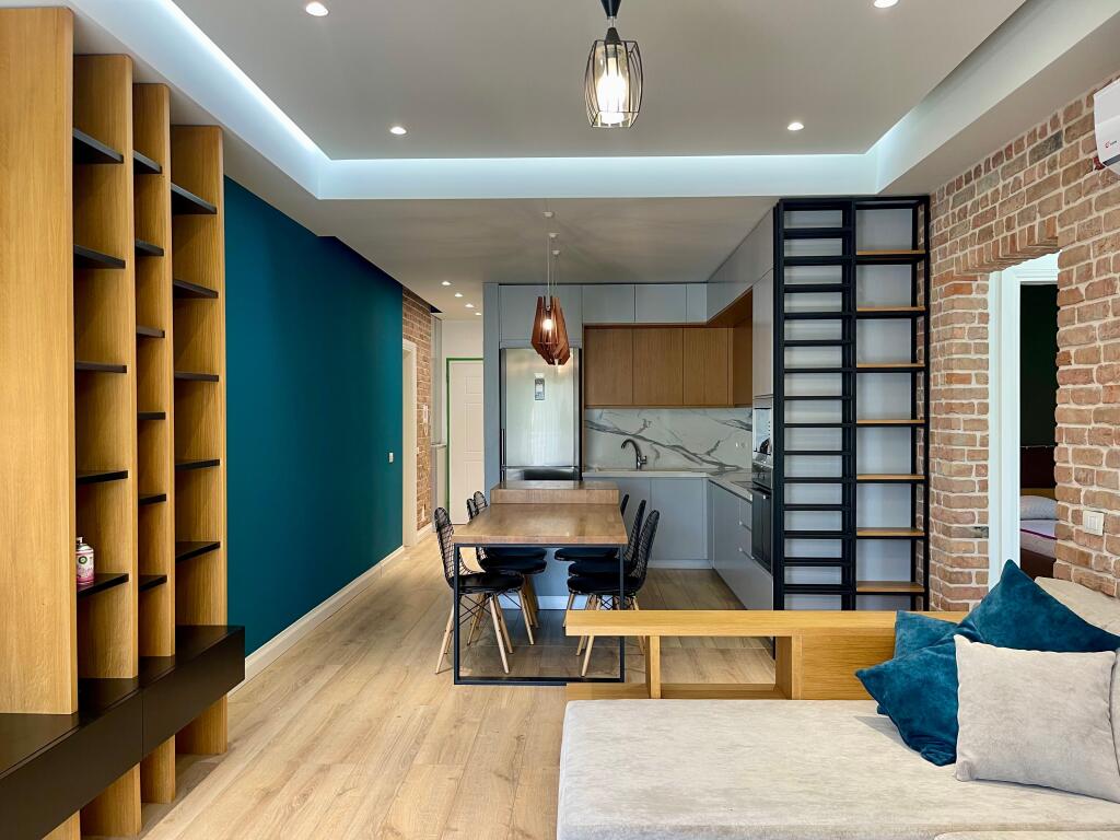 SHITET apartament 2+1 Rezidenca “Kodra e Diellit” afër Kopshtit "British"