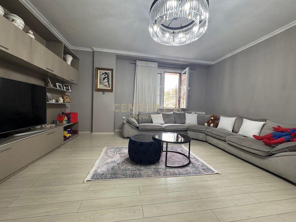 DURRËS – GJYKATA | SHITET APARTAMENT 2+1, 188 m²