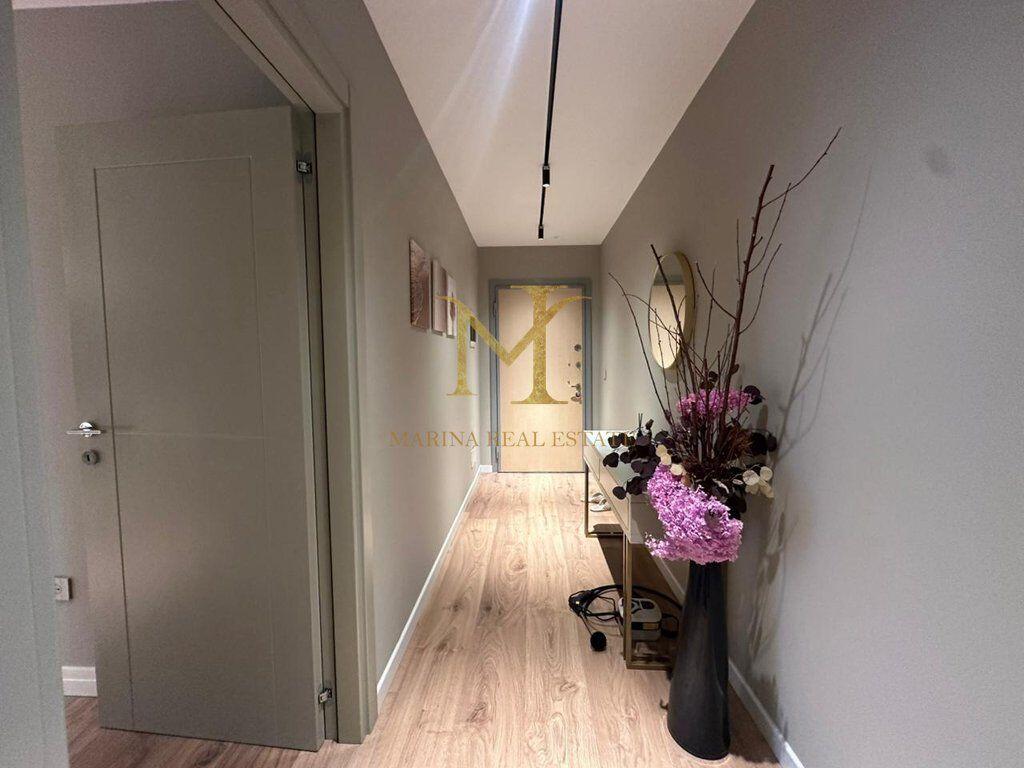 JEPET ME QERA APARTAMENT NE PLAZH PRANE DETIT!