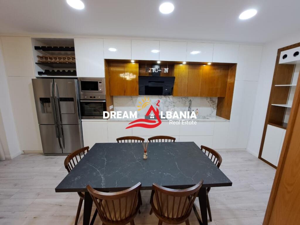 Super Apartament 2+1+2WC+2Ballkone me Qera, tek Kompleksi Panorama ( ID 42215440)