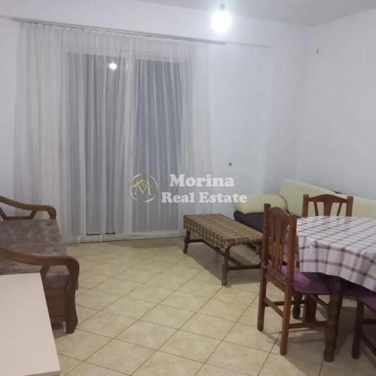 Qera, Apartament 1+1, afer Qytetit Studenti, 330 euro/muaj