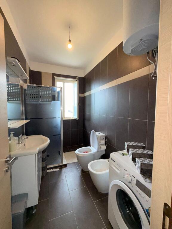 🏡 SHITET 3+1 me 3 ballkone + GARAZH  📍VILA ZOGUT ,Durres 📲