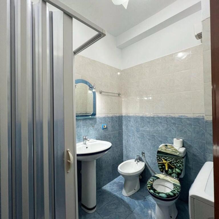 𝐐𝐈𝐑𝐀 3+1 𝐊𝐎𝐌𝐔𝐍𝐀 𝐄 𝐏𝐀𝐑𝐈𝐒𝐈𝐓