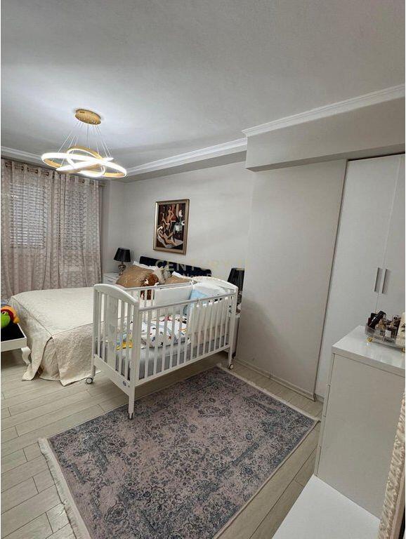 DURRËS – GJYKATA | SHITET APARTAMENT 2+1, 188 m²