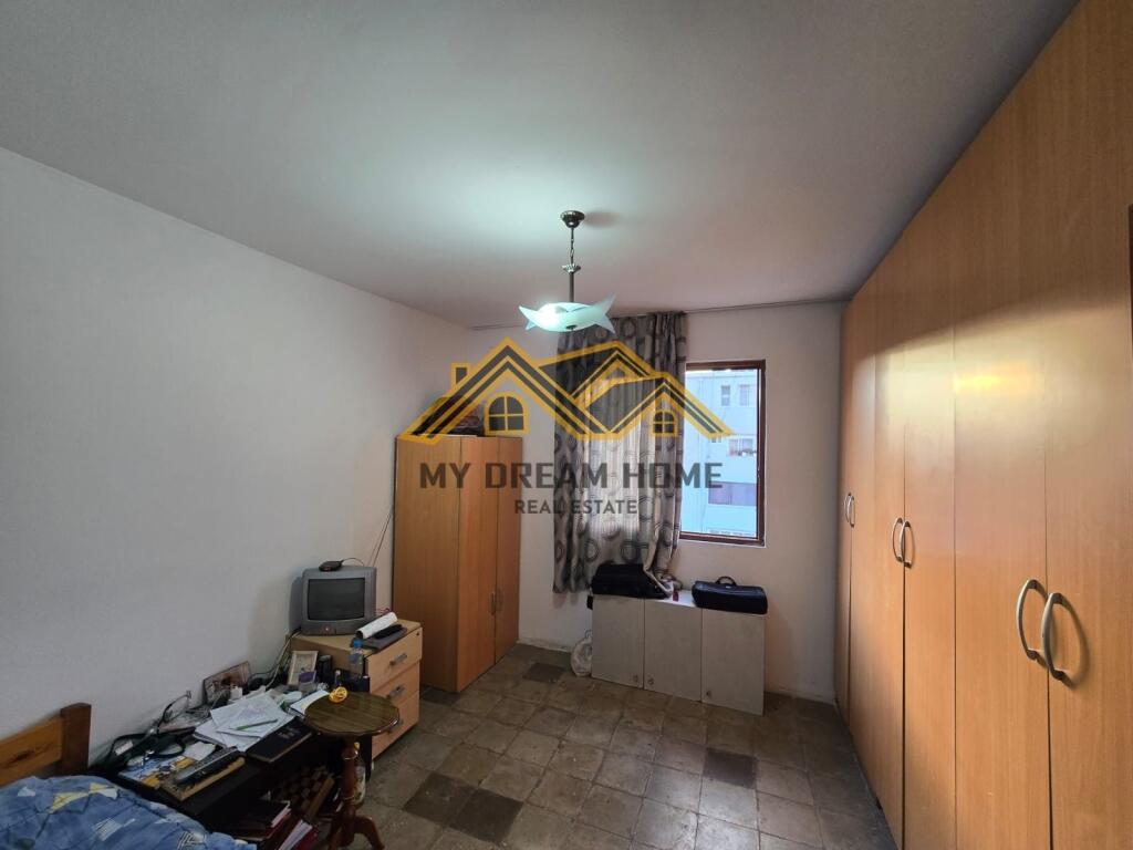 SHITET APARTAMENT 2+1 PRAN VALA PARK NE DURRES!