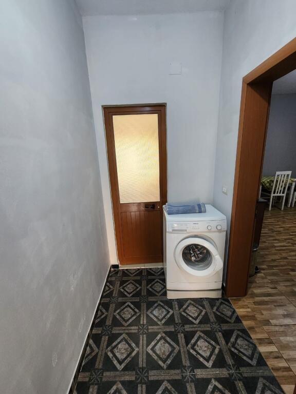 Appartamento (casa privata) 1+1, Mercato Elettrico!