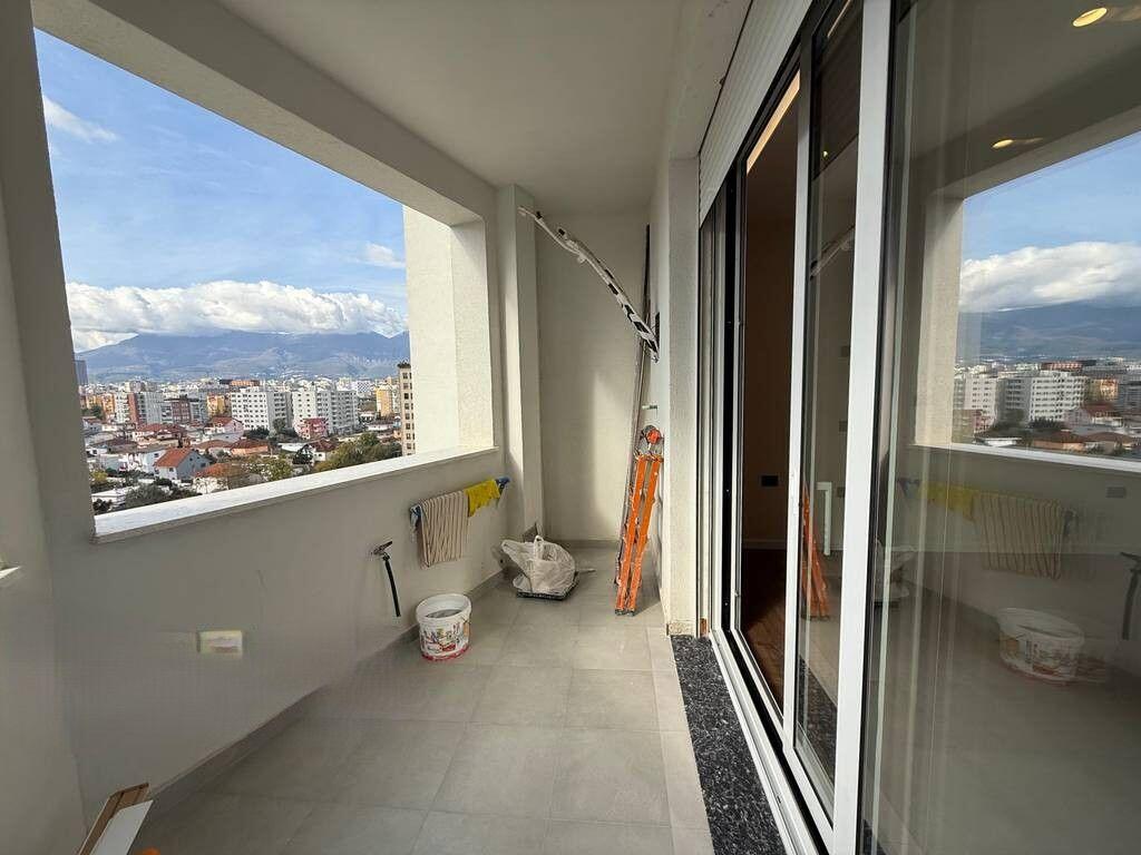 Japim me qira ambient zyrash, tek River Residence! 700 € /Muaj