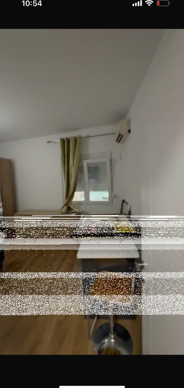 Apartment 2+1+2, Commune of Paris!