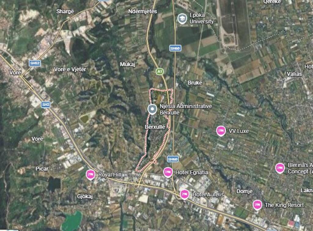 Toke ne shitje ne zonen Berxulle ne Rrugen e Rinasit (ID 4191141).