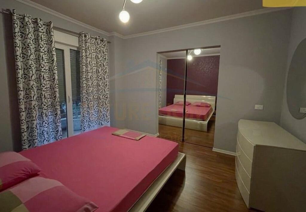 Affitto, Appartamento 2+1+2, Complesso Kolombo, Lago Asciutto.