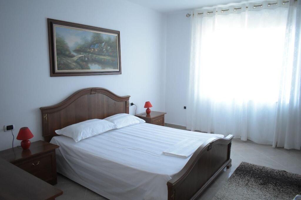 Apartament 1+1 me qira tek Ish Blloku!