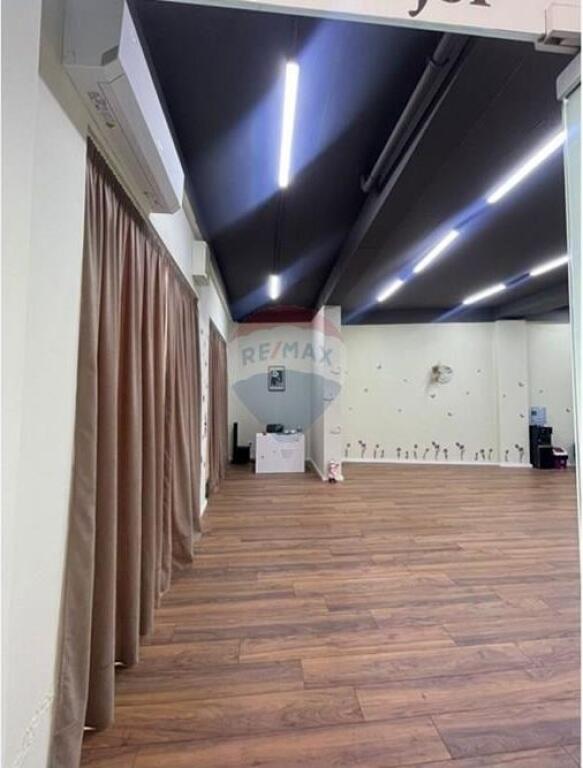 Negozio - In Vendita - Città Studenti, Tirana(ID: 530571006-11)