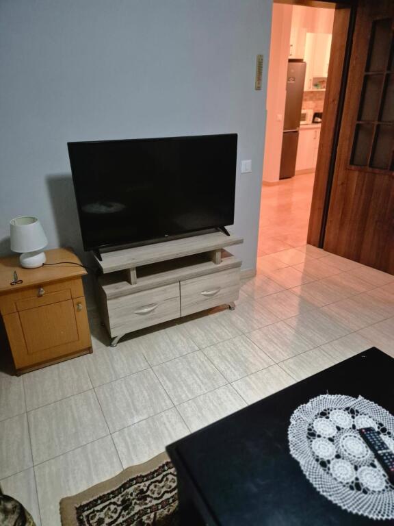 🏡Jepet me qira apartament 2+1 📍 Rruga e Durrësit