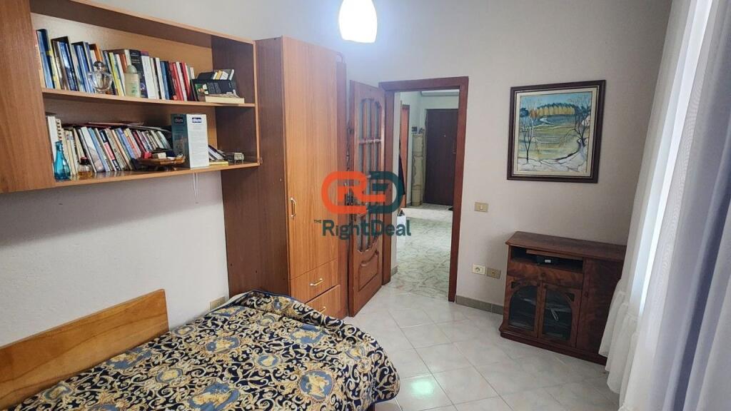 Ne Ali Dem, Jepet Me Qira Apartament 3+1, Totalisht I Mobiluar !!