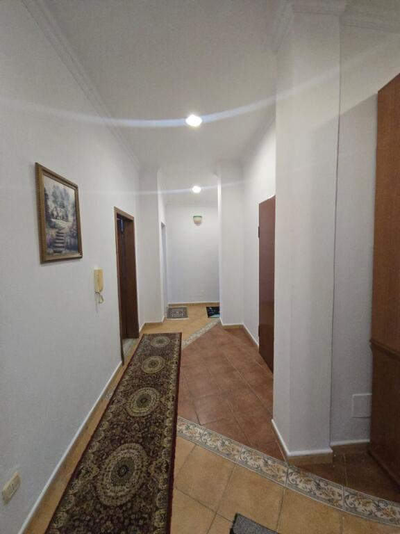 JEPET ME QERA APARTAMENT 2+1+2 TEK ISH FABRIKA E BUKES DURRES