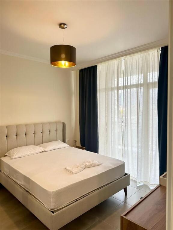 APARTAMENT ME QERA 1+1 BULEVARDI I RI 65.000 LEKE