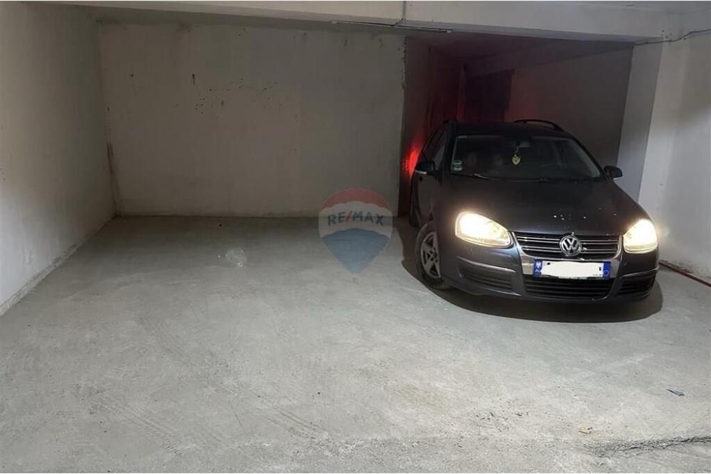 Garage - In Vendita - Nuovo Mercato Elettrico, Tirana(ID: 530551001-280)