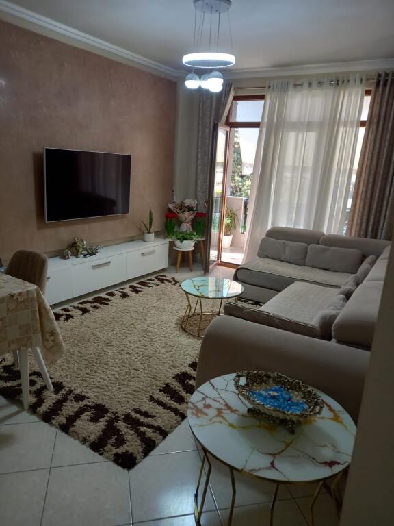 📍 Shitet apartament 2+1+2 – ne Fresk