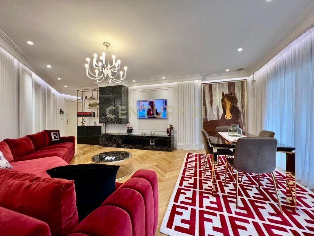 Apartament Premium 2+1, me verandë & pamje — në shitje!