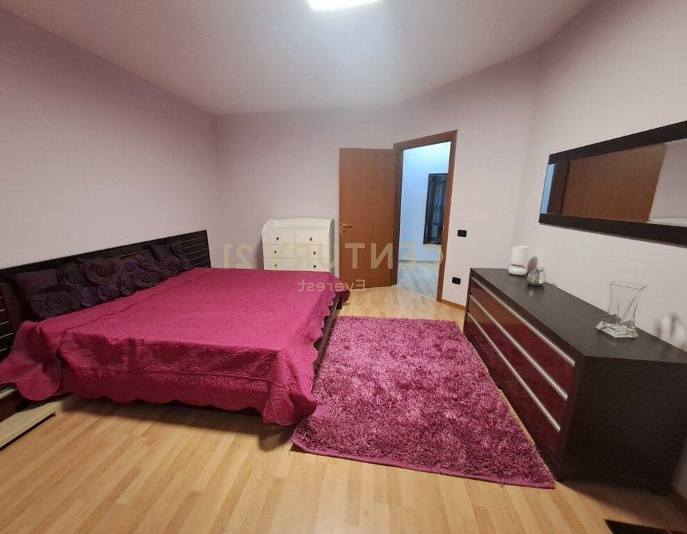 LIQUIDO SECCO, APPARTAMENTO 2+1+2 IN AFFITTO.