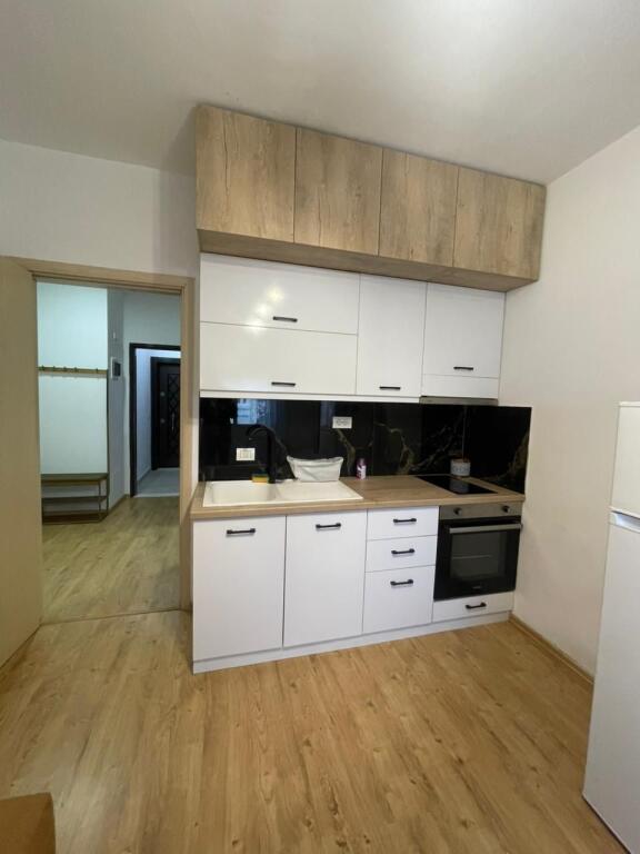 Për Shitje – Apartament 1+1, Plazh Durrës