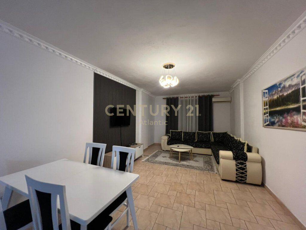 SHITET APARTAMENT 1+1 PLAZH DURRES !