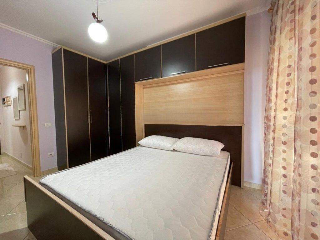 JAPIM APARTAMENT ME QIRA 1+1 ME POST PARKIMI, NE DON BOSKO!! 500 € /Muaj