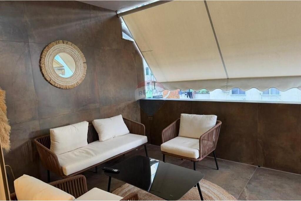 Shitet Apartament 2+1 me Verandë – Ish Ekspozita !