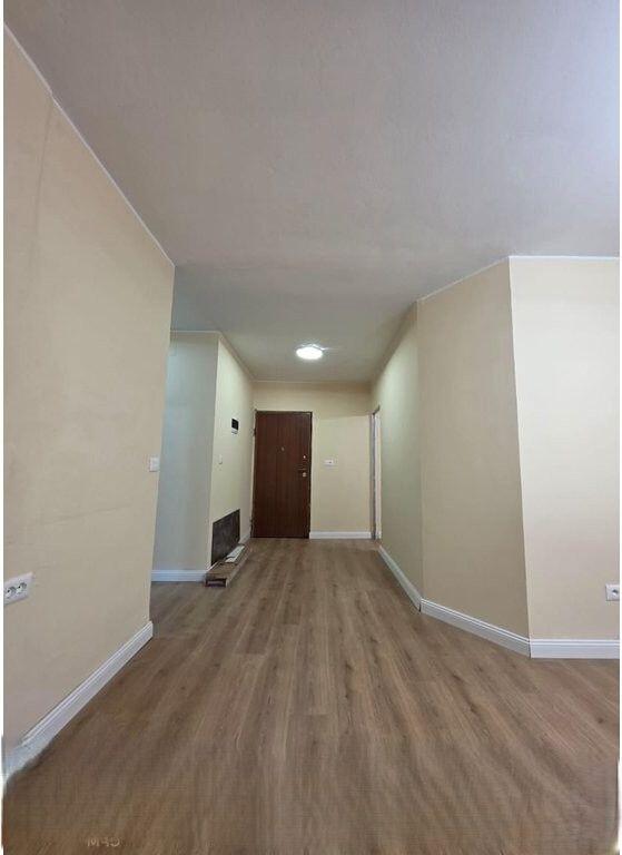 Apartament 2+1 në shitje tek pallatet Karavan, Laprakë, Tiranë - 140,000€