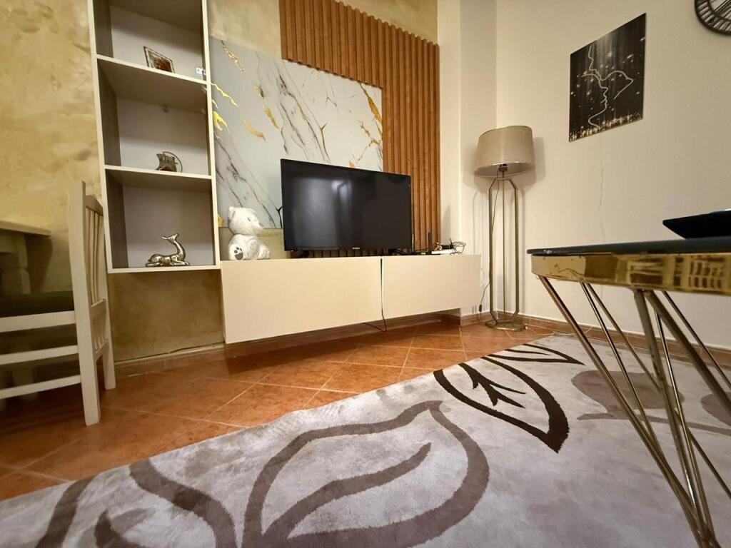 Apartament 1+1 me qira te Poliklinika, Durrës – 450€