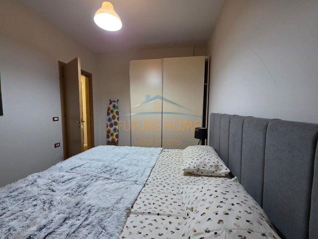 Qera,Apartament 1+1 tek Pazari i Ri! 650 €,PLUS58799
