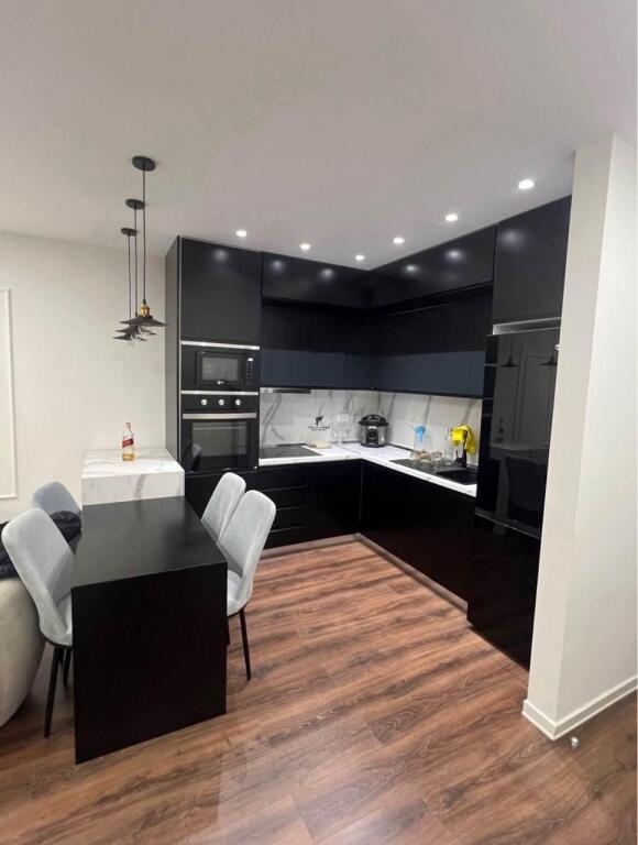 APARTAMENT ME QERA 1+1 5 MAJI 55.000 LEKE