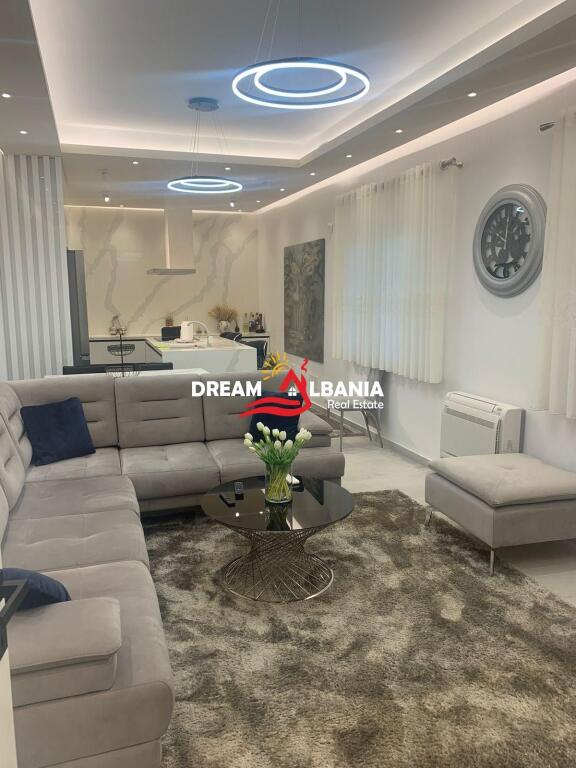 Vile per shitje ne zonen e Yrshekut ne Tirane (ID 4151117)