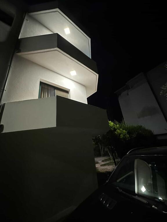 SHITET VILE 3 KATE GOLEM PRANE FAFA GRAND BLUE 500000€