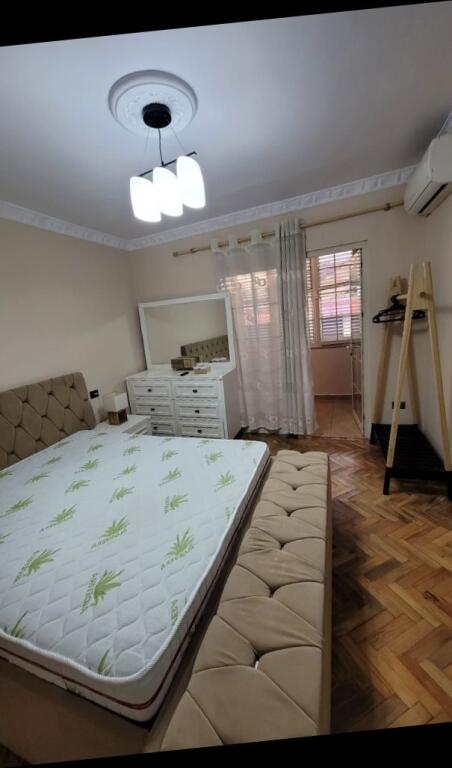 Jepet Apartment me qera 2+1, ID 13895