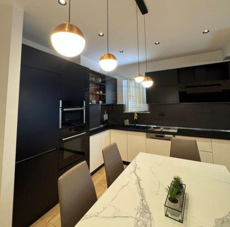 Rent, Apartment 3+1+2+Parking Space, Fresku.