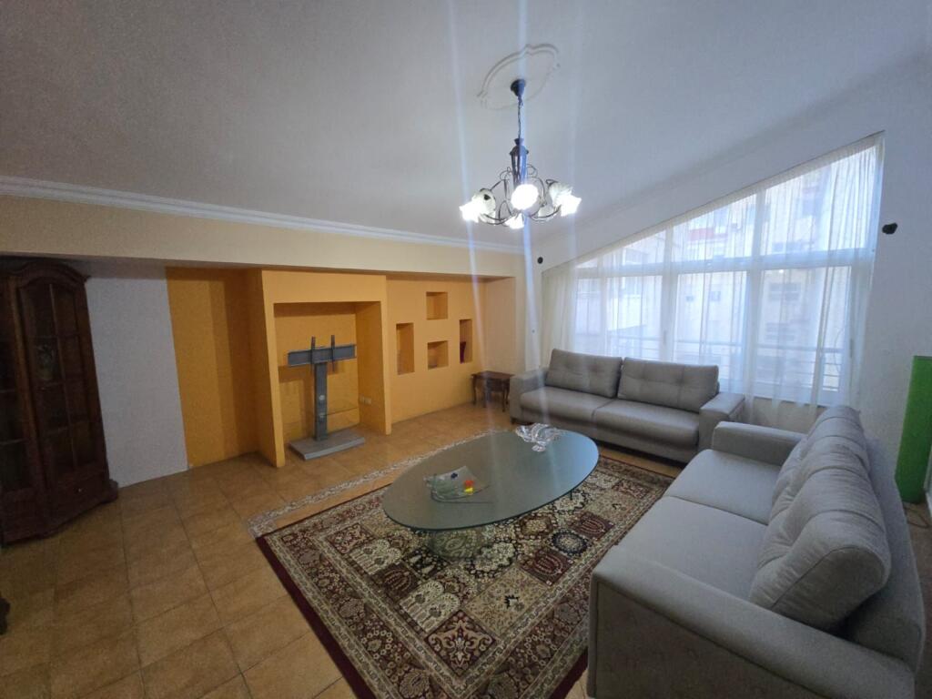 JEPET ME QERA APARTAMENT 2+1+2 TEK ISH FABRIKA E BUKES DURRES