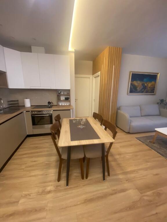Apartament me qera 2+1 📍Pallati me Shigjeta