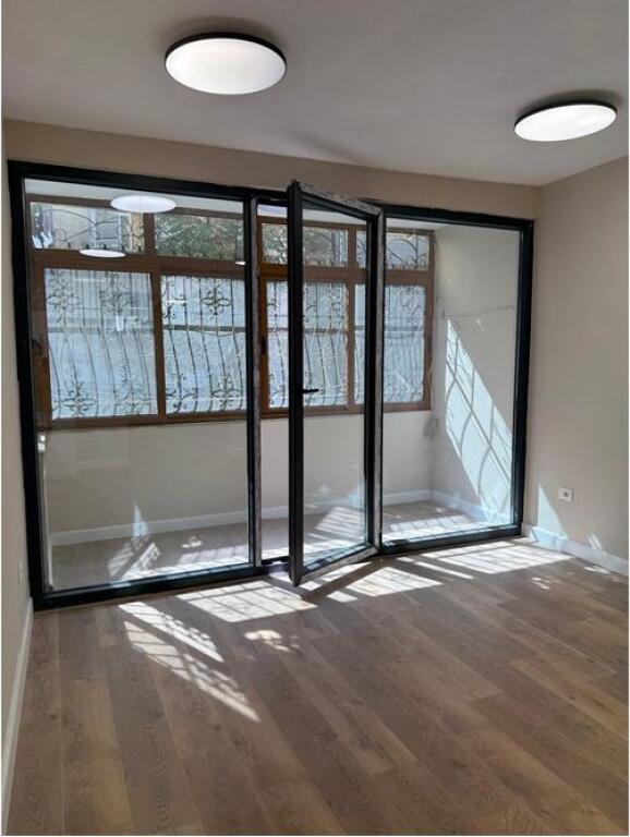 APARTAMENT 2+1 NE SHITJE TE MARGARITA TUTULANI