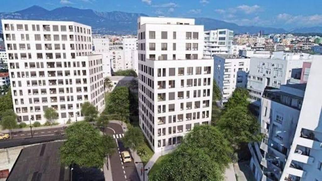 Jepet me qera apartament 1+1 te Kompleksi Kontakt 21 Dhjetori