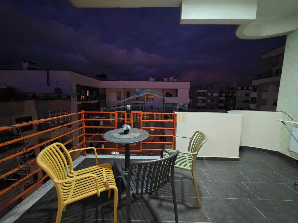 Qera,Apartament 1+1 tek Pazari i Ri!