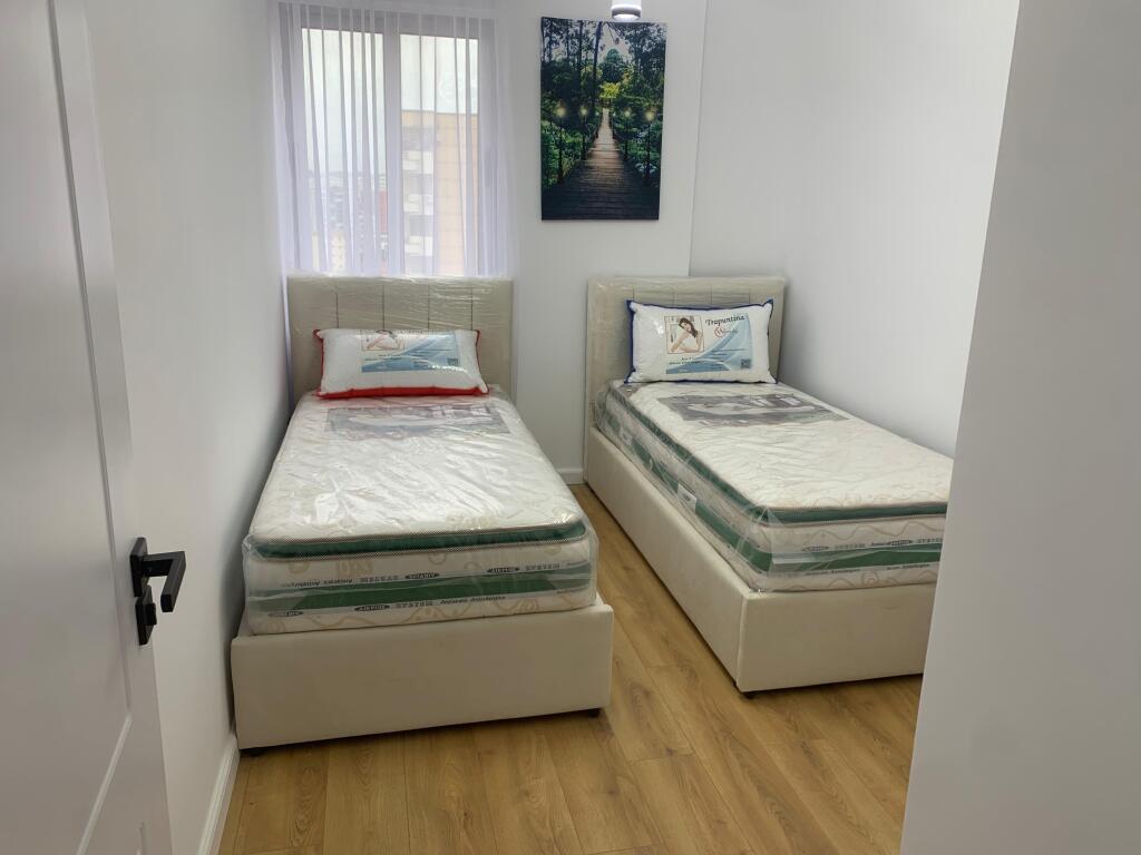 Apartament 2+1 ne Astir prane Artistit!