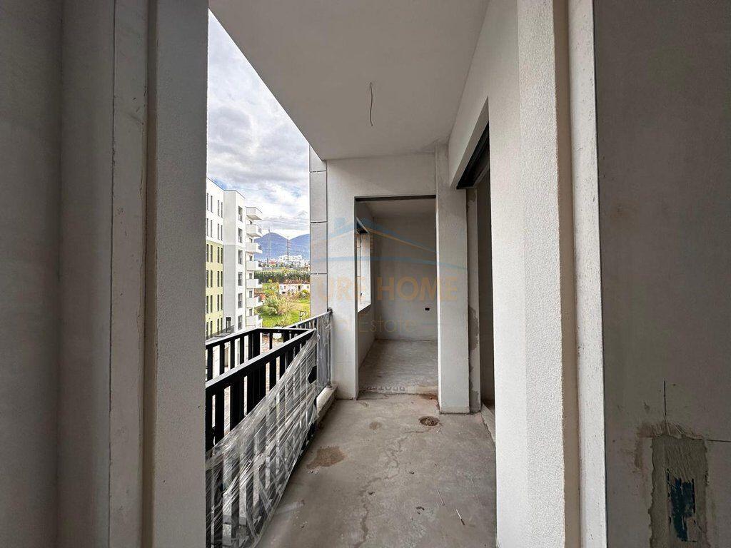 Shitet Apartament 2+1, Paskuqan