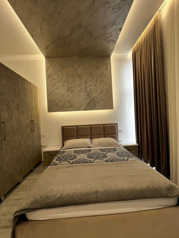 Apartament 1+1 me Qera Afatgjate, Skele Vlore - 2 min larg Lungomare