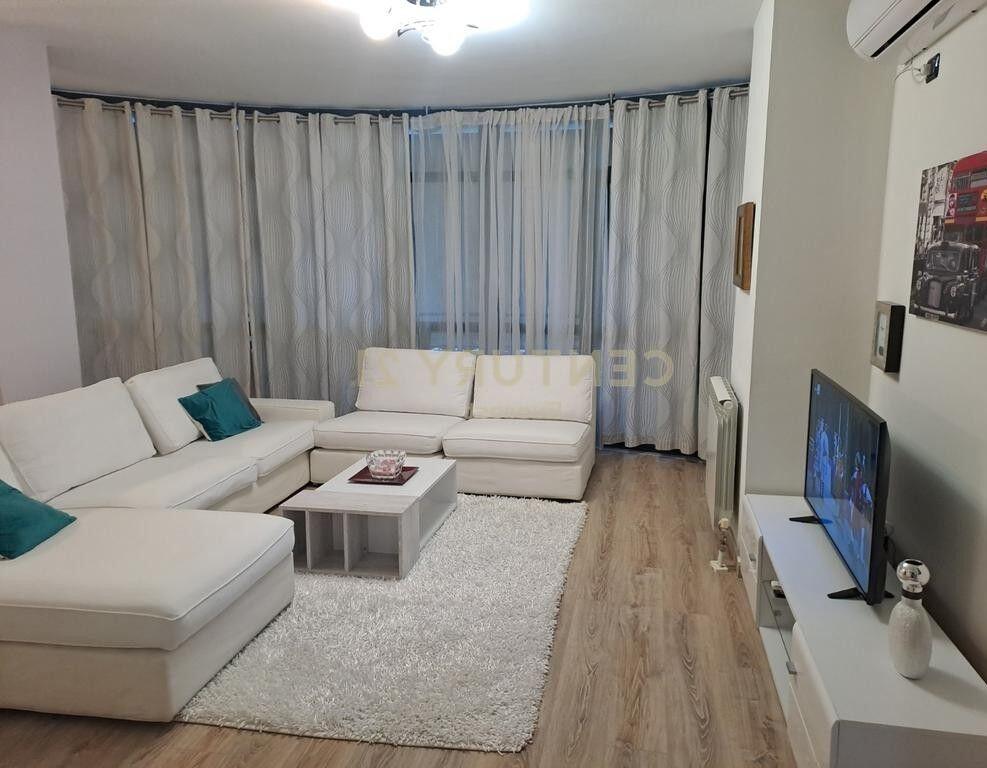 LIQUIDO SECCO, APPARTAMENTO 2+1+2 IN AFFITTO.