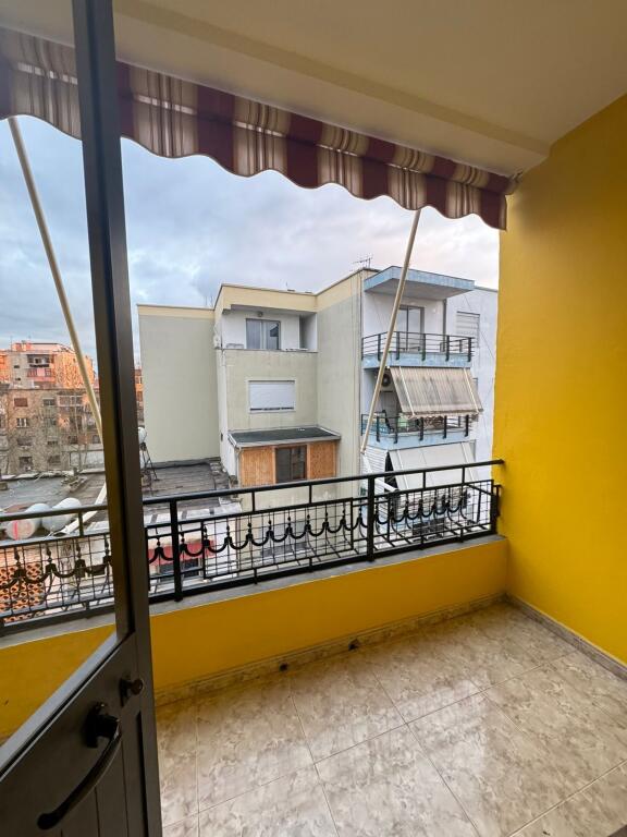 Apartament 1+1, Ferid Xhejko!