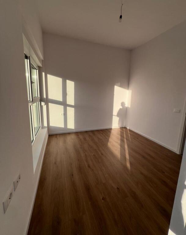 Apartament me qera 1+1 Ali Demi!