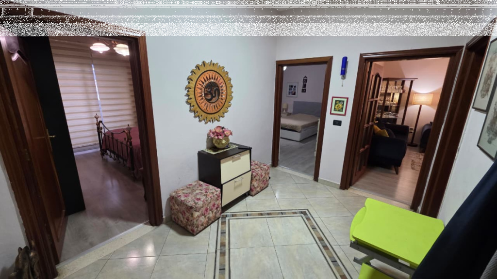 Shitet Apartament 2+1+2 ballkone në Vasil Shanto