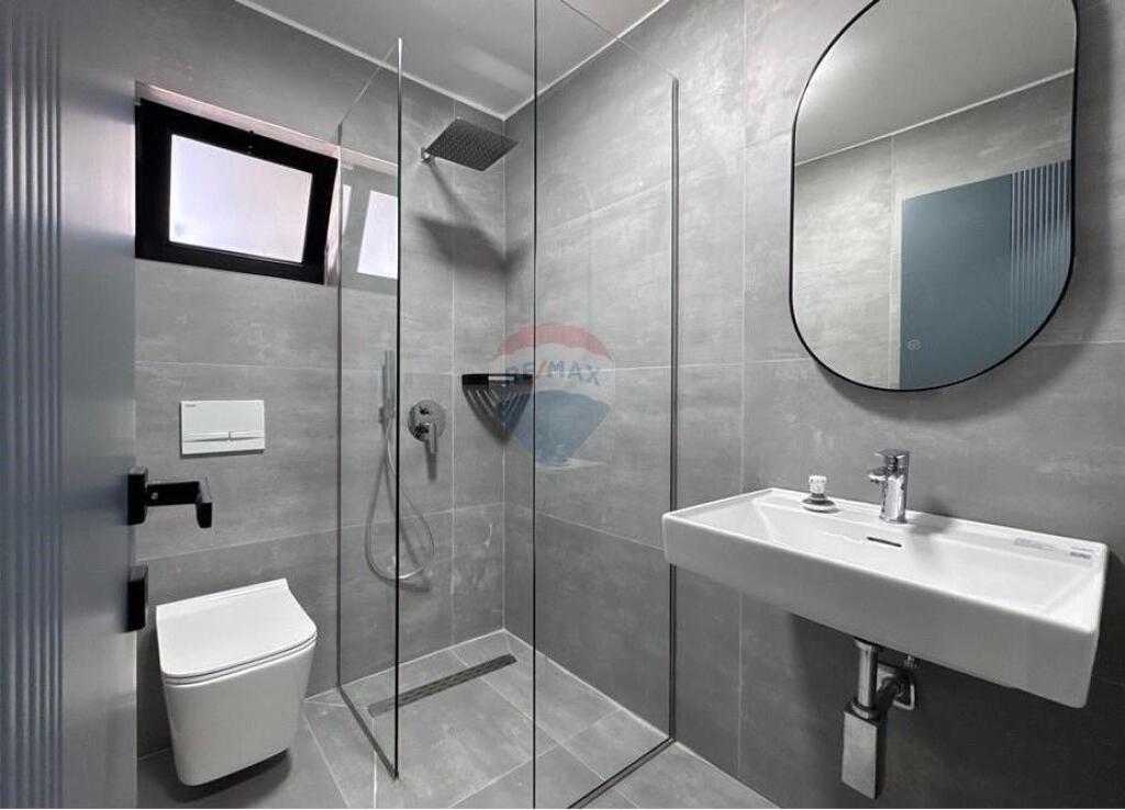 Shiten 2 Apartamente 1+1 dhe Garsoniere, Mine Peza (530471011-116)