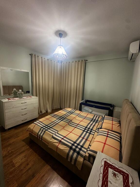 Apartament 2+1 me qira tek Ish Fusha e Aviacionit!